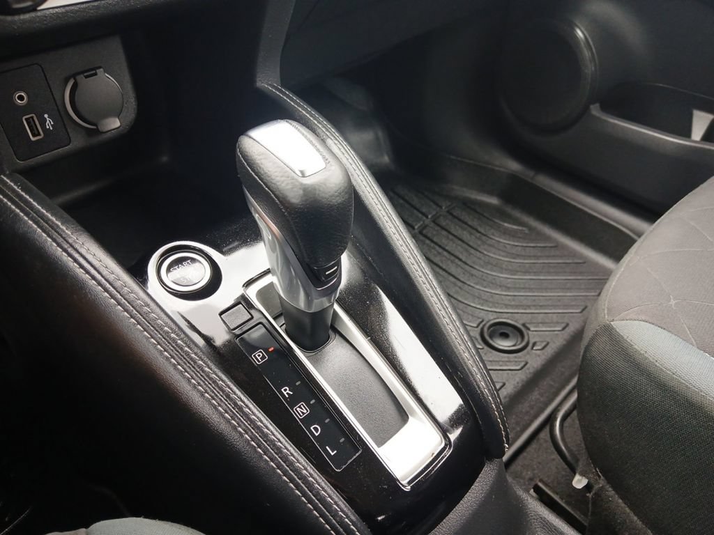Used 2020 Nissan Kicks SV FWD image 19