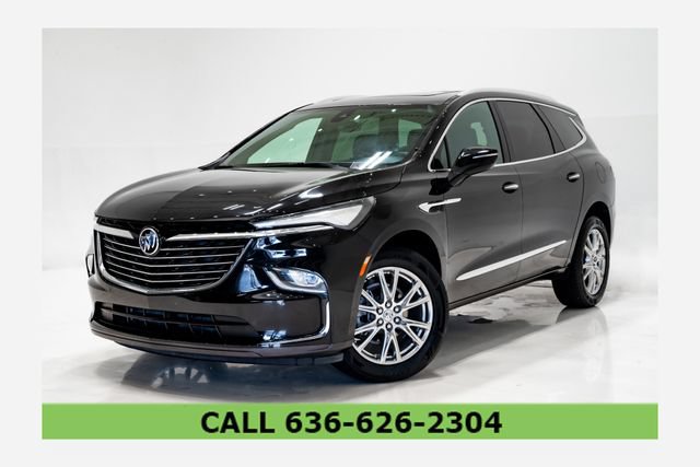 Used 2023 Buick Enclave Essence w/ Experience Buick Package FWD image 1