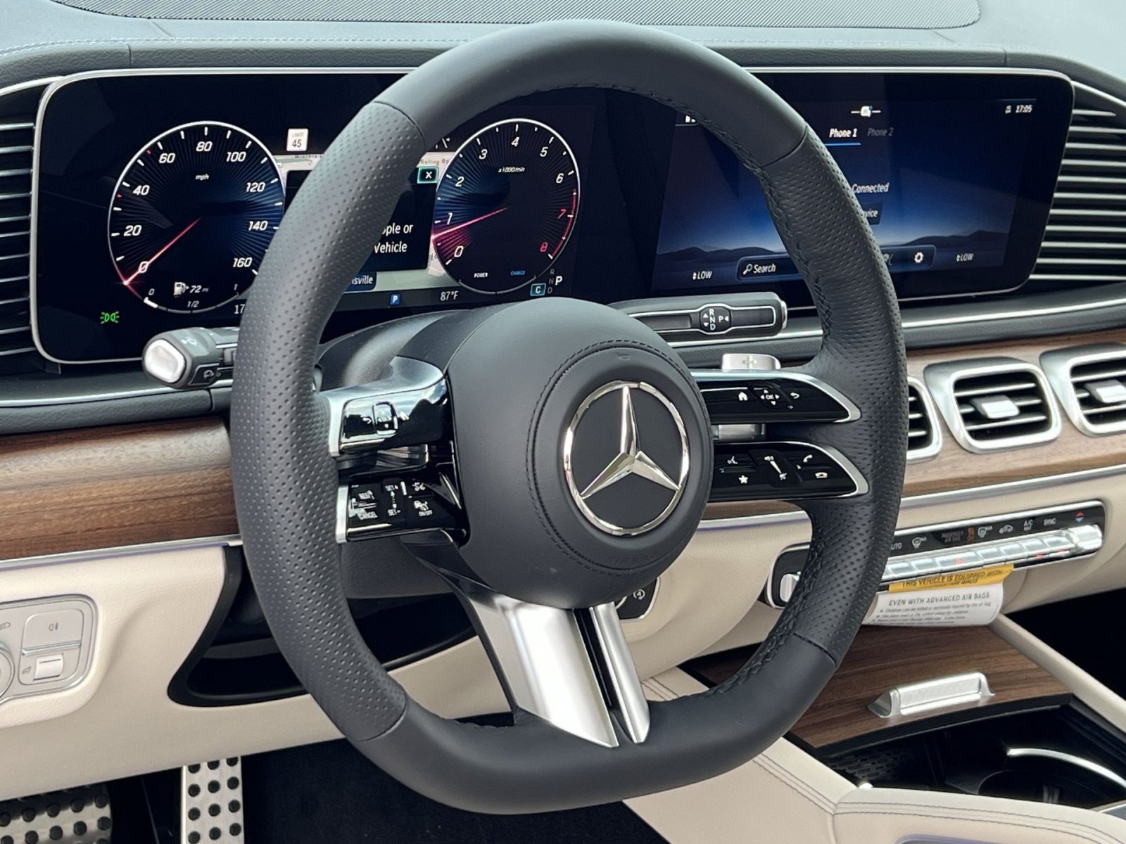 New 2026 Mercedes-Benz GLS 450 4MATIC image 21