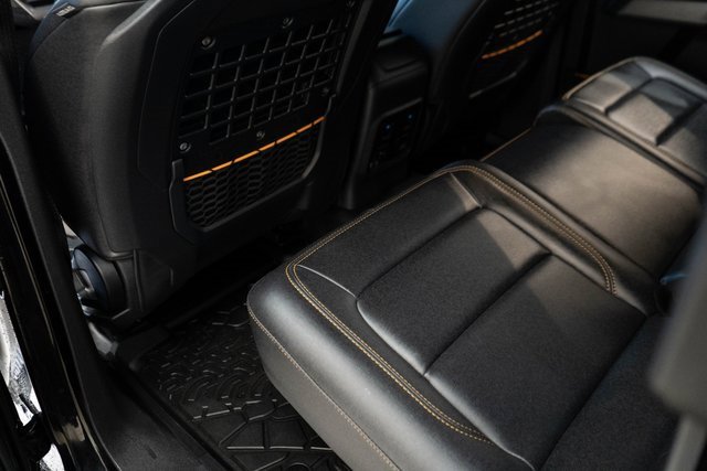 Used 2023 Ford Bronco Badlands image 21