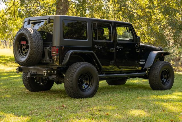 Used 2011 Jeep Wrangler Unlimited Sport image 3