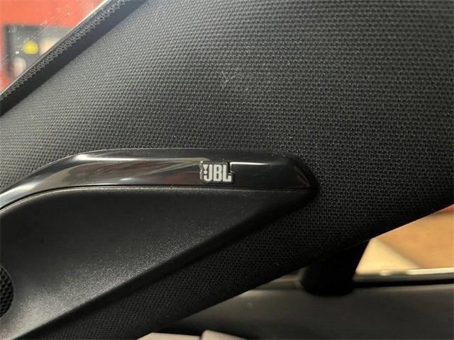 Used 2021 Toyota Venza Limited w/ Advanced Technology Package image 26