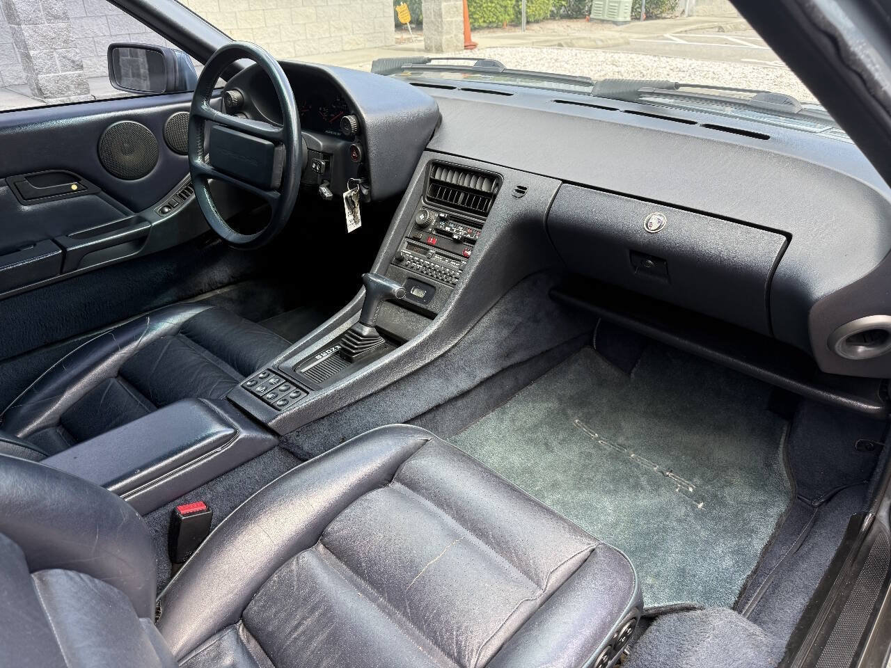 Used 1988 Porsche 928 S4 RWD image 14
