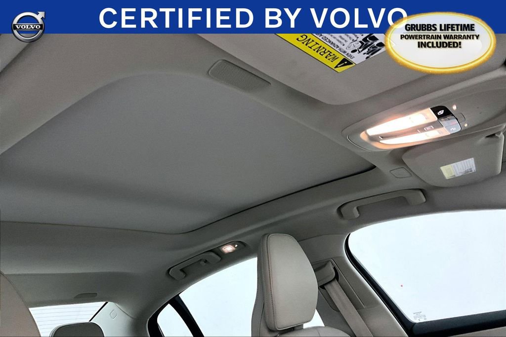 Used 2025 Volvo S60 T8 Plus image 22