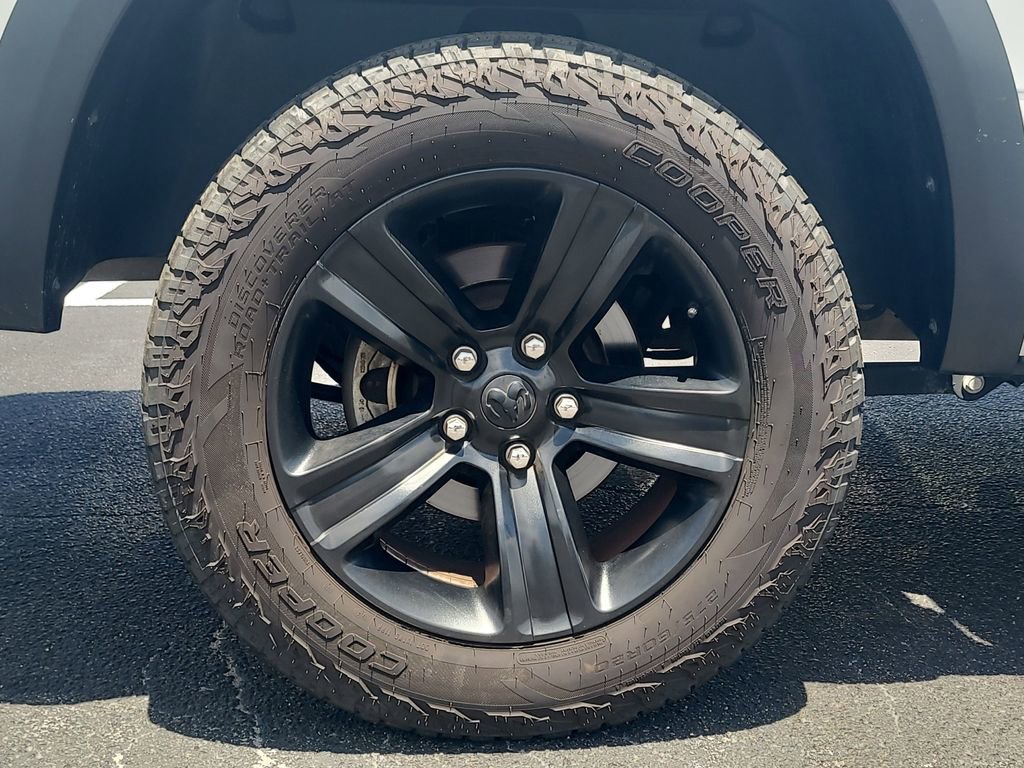 Used 2021 RAM 1500 Classic Warlock w/ Luxury Group AWD/4WD image 5