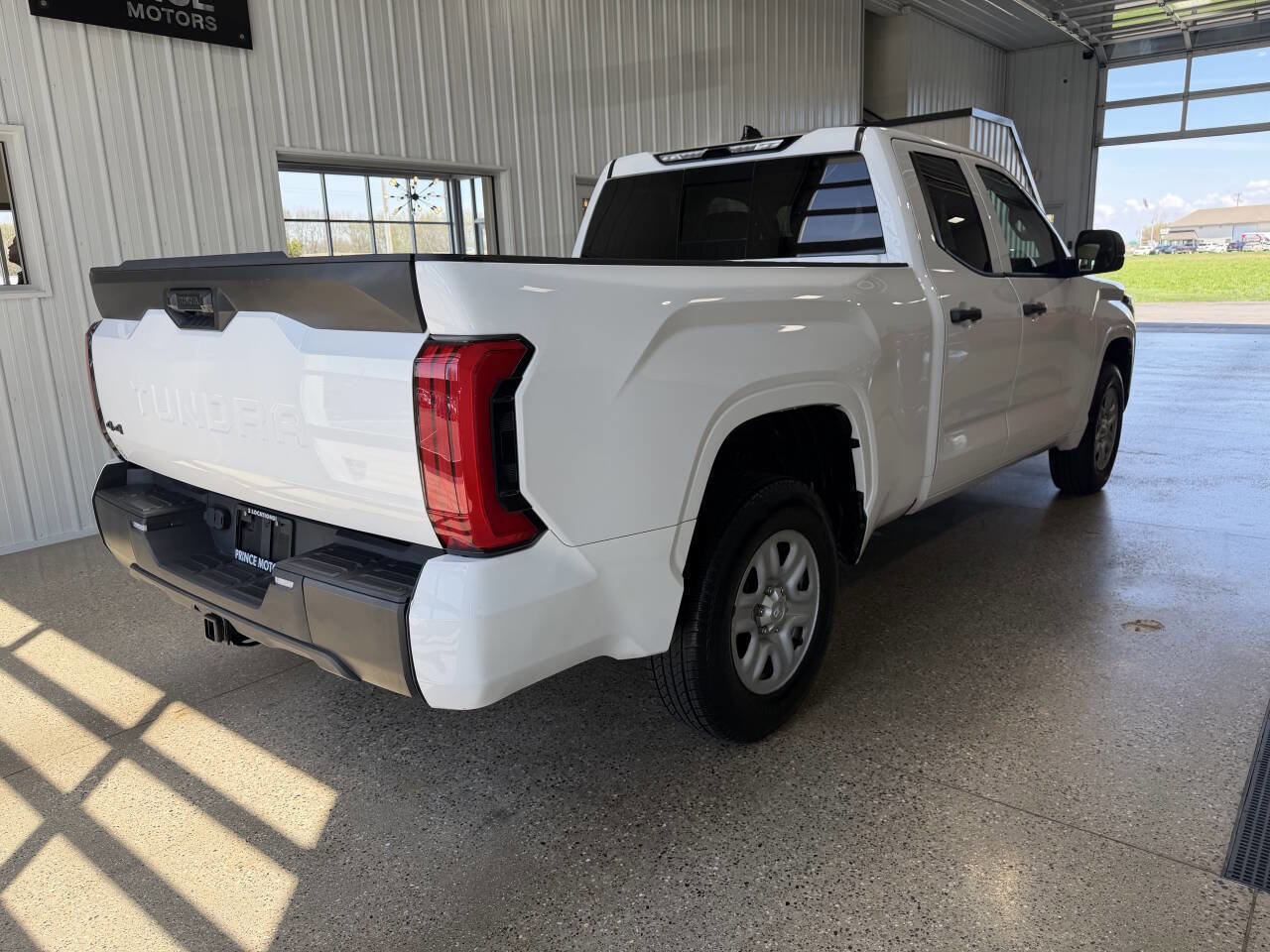 Used 2022 Toyota Tundra SR w/ SR Tow Package AWD/4WD image 4