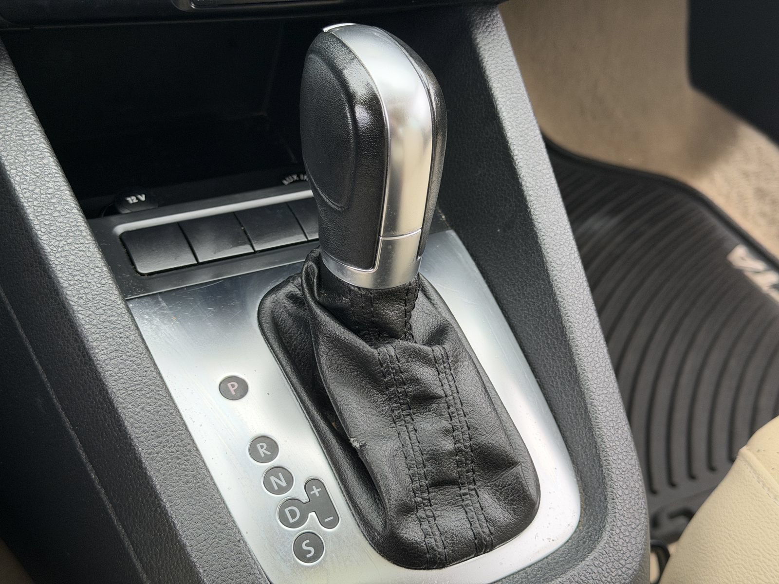 Used 2013 Volkswagen Jetta SE FWD image 20