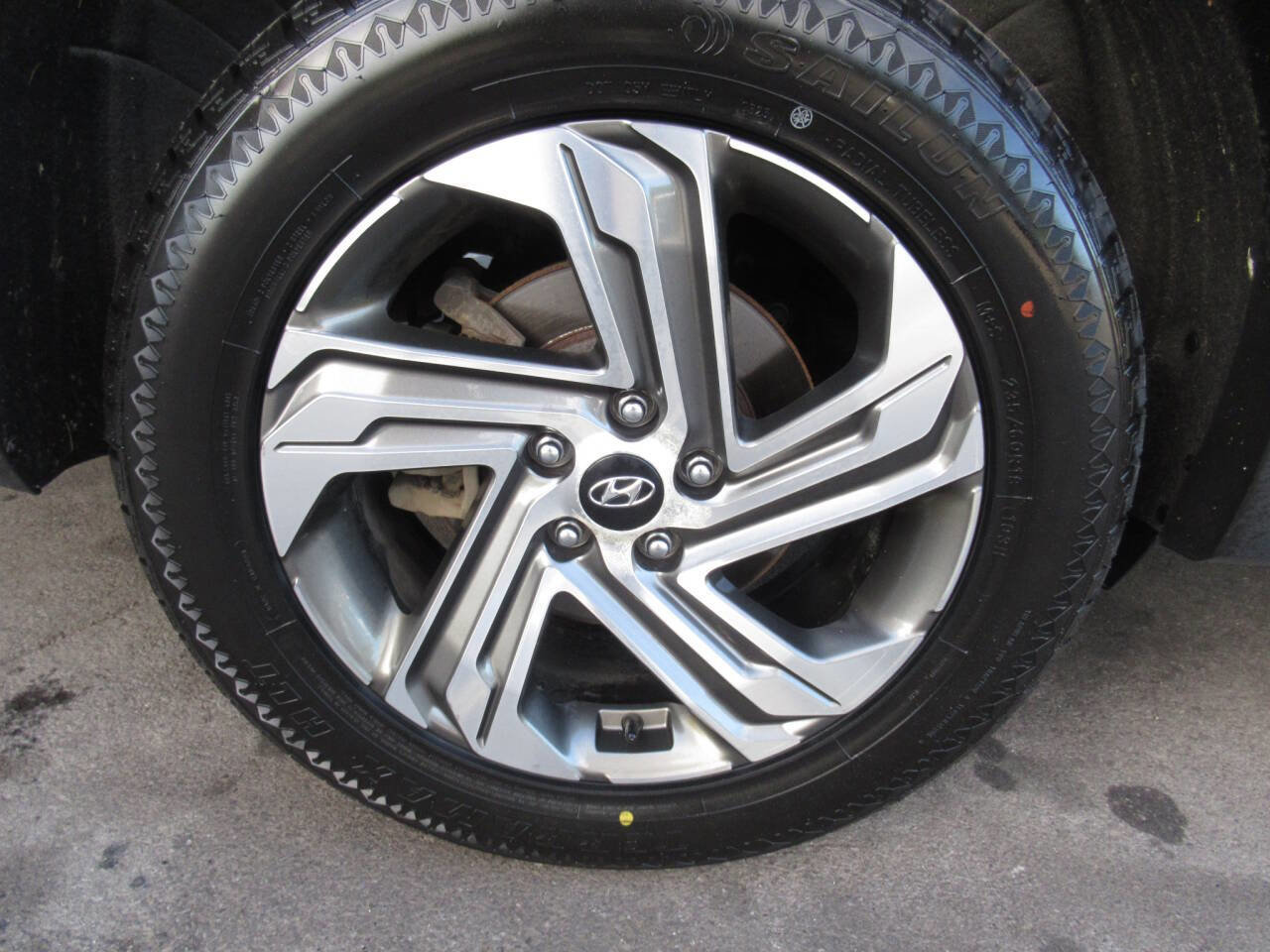 Used 2022 Hyundai Santa Fe SEL w/ Cargo Package image 7