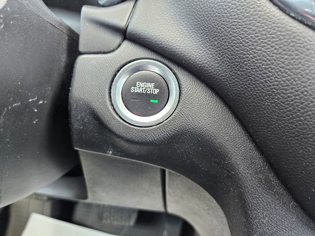 Used 2023 Chevrolet Equinox LT image 34