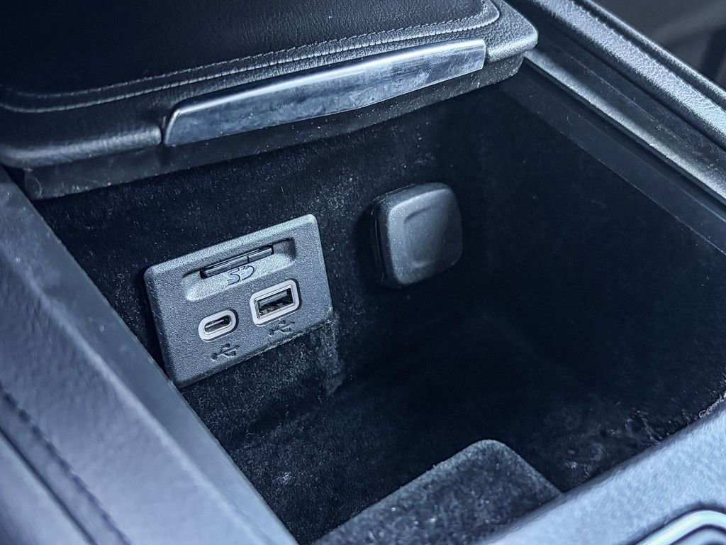 Used 2019 Cadillac XT4 Sport w/ Cold Weather Package image 29