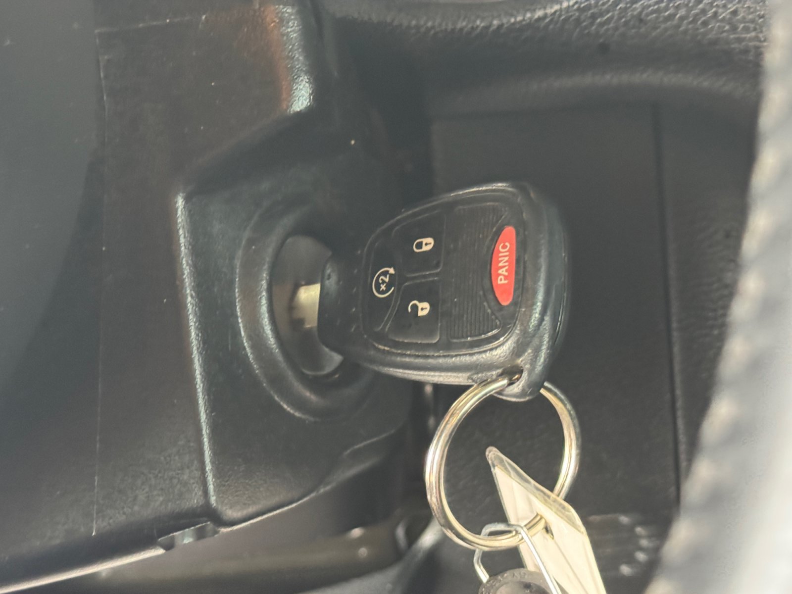 Used 2016 Jeep Wrangler Unlimited Sahara w/ Connectivity Group AWD/4WD image 22