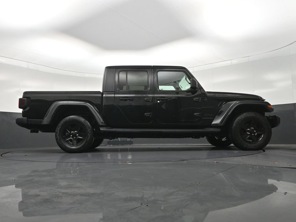 Used 2021 Jeep Gladiator Sport AWD/4WD image 32