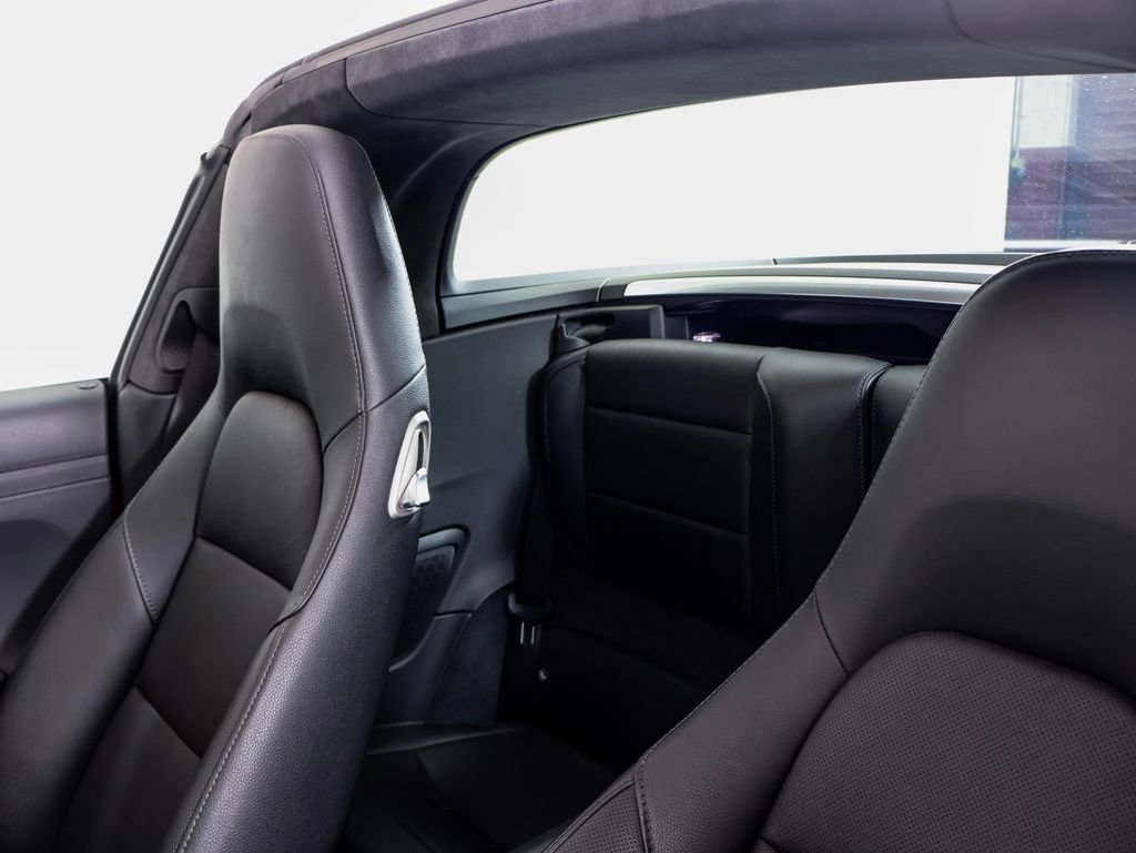 Certified 2018 Porsche 911 Targa 4S image 14