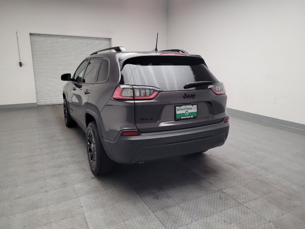 Used 2020 Jeep Cherokee Latitude Plus AWD/4WD image 6