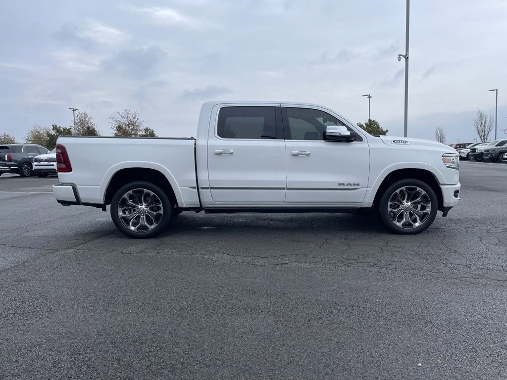Used 2022 RAM 1500 Limited w/ Body-Colour Bumper Group image 9