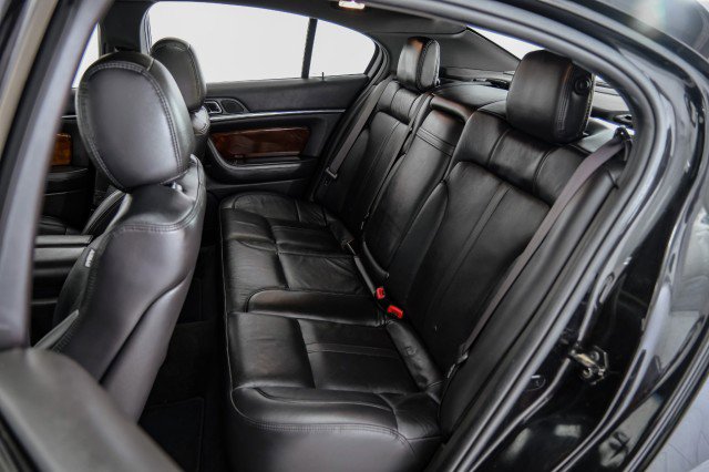 Used 2015 Lincoln MKS w/ Equipment Group 101A image 39