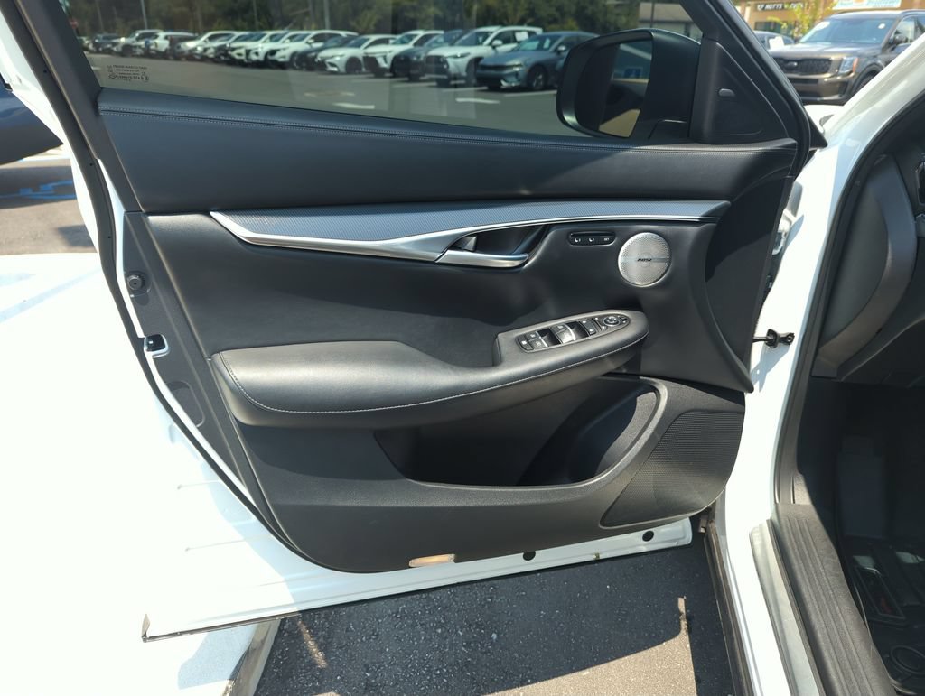 Used 2025 INFINITI QX50 Sport w/ Cargo Package AWD/4WD image 18