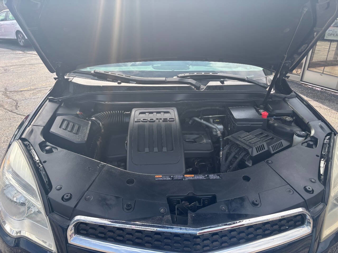 Used 2015 Chevrolet Equinox LT image 23