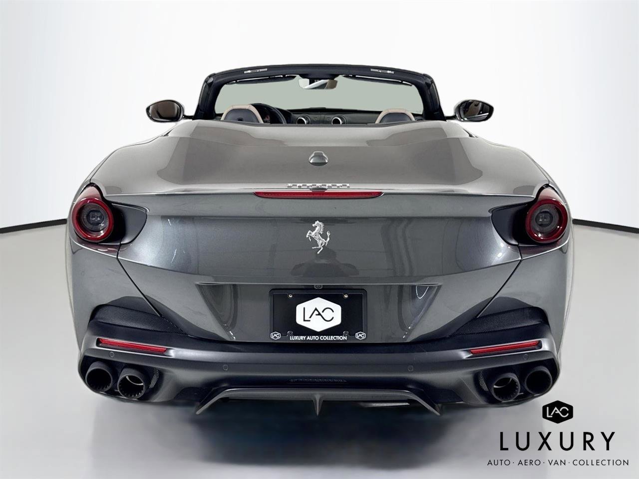 Used 2020 Ferrari Portofino image 7