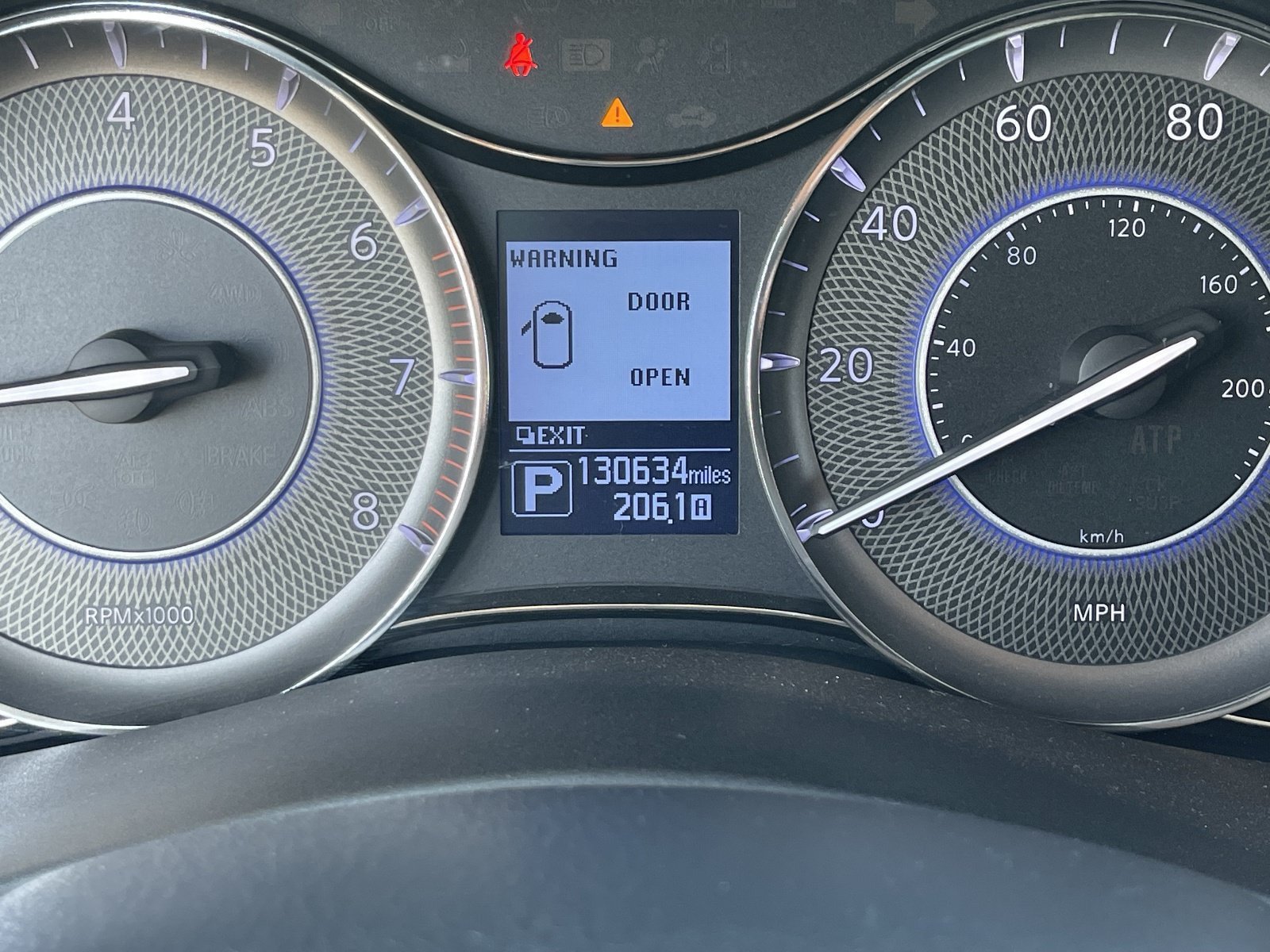 Used 2017 INFINITI QX80 4WD w/ Driver Assistance Package image 34