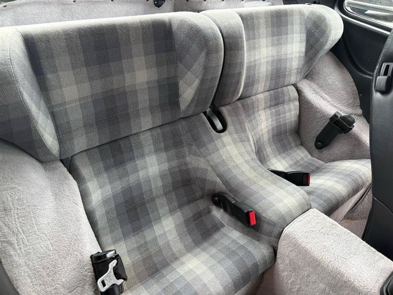 Used 1988 Porsche 944 Coupe RWD image 41