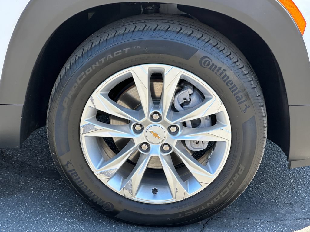 Used 2023 Chevrolet TrailBlazer LS FWD image 14