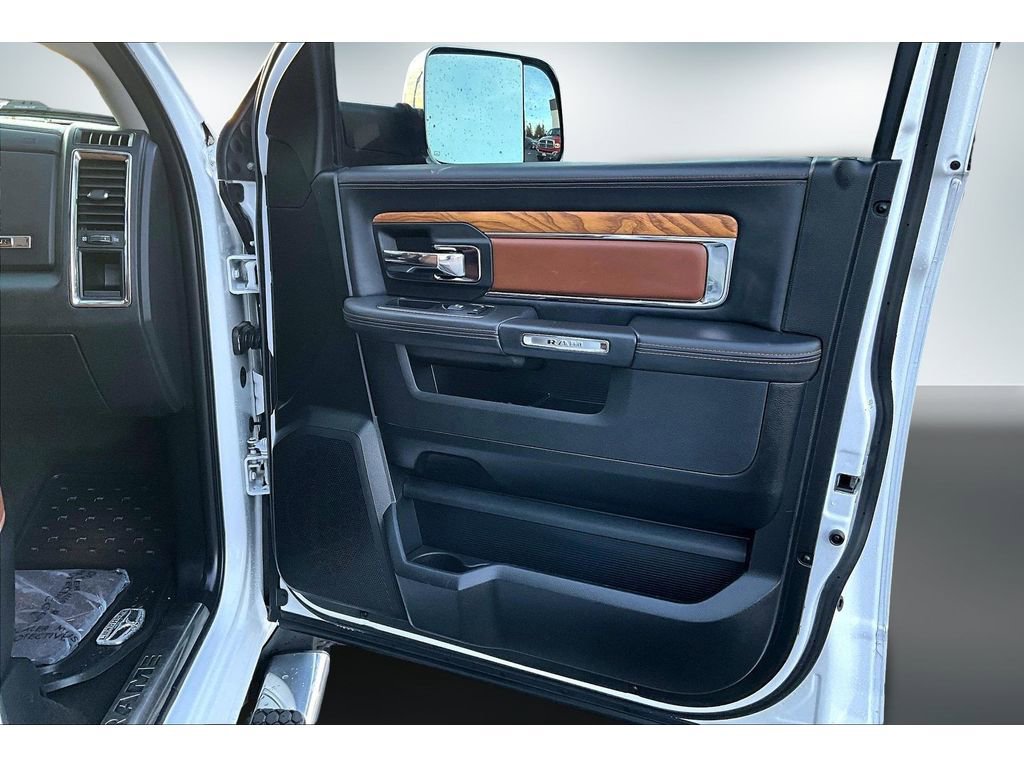 Used 2017 RAM 1500 Laramie Longhorn image 23