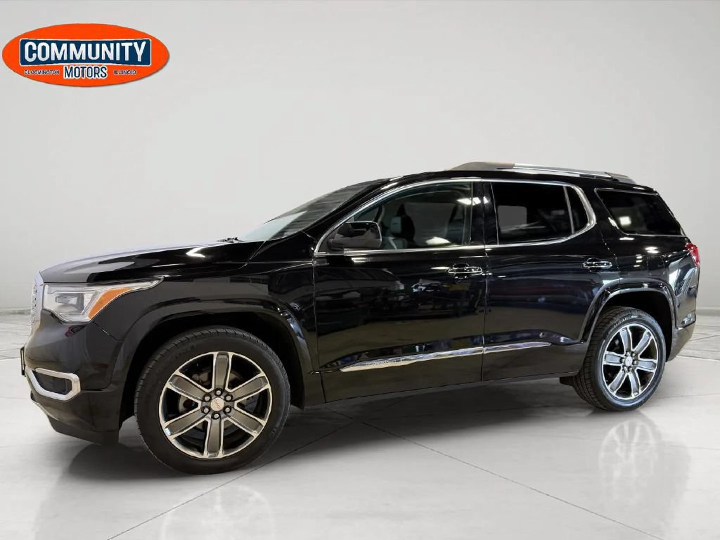 Used 2018 GMC Acadia Denali w/ Technology Package AWD/4WD image 2