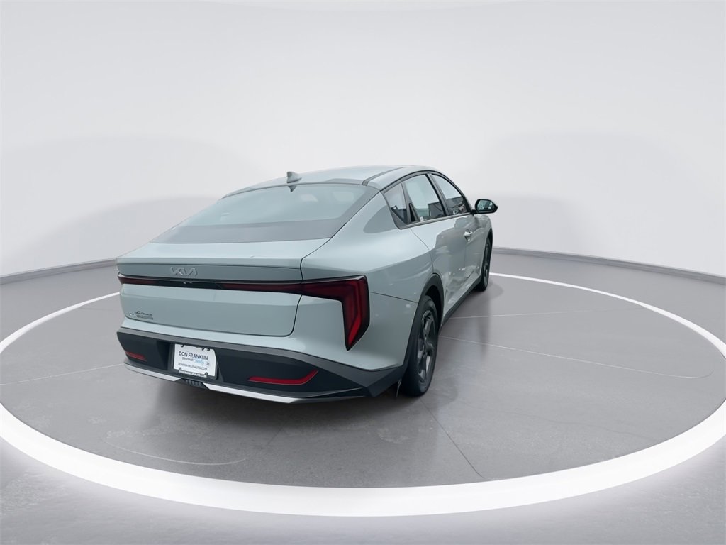 Used 2025 Kia K4 LXS image 7