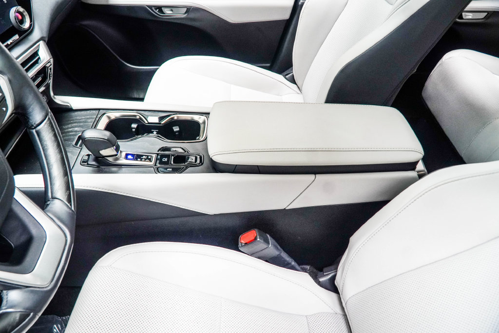 Used 2024 Lexus RX 350 Premium w/ Accessory Package (Z1) FWD image 23