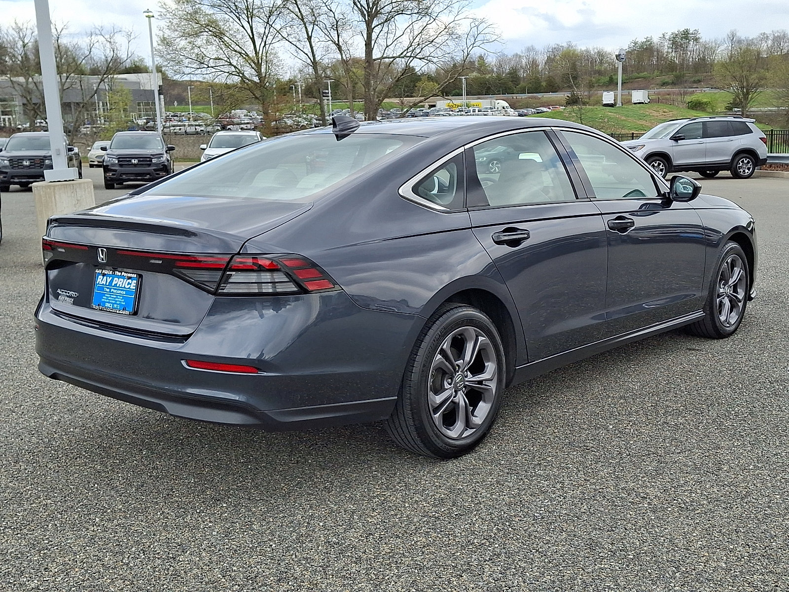 Used 2023 Honda Accord EX image 6