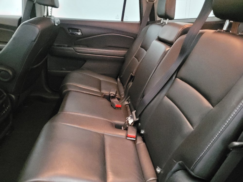 Used 2017 Honda Pilot EX-L image 18
