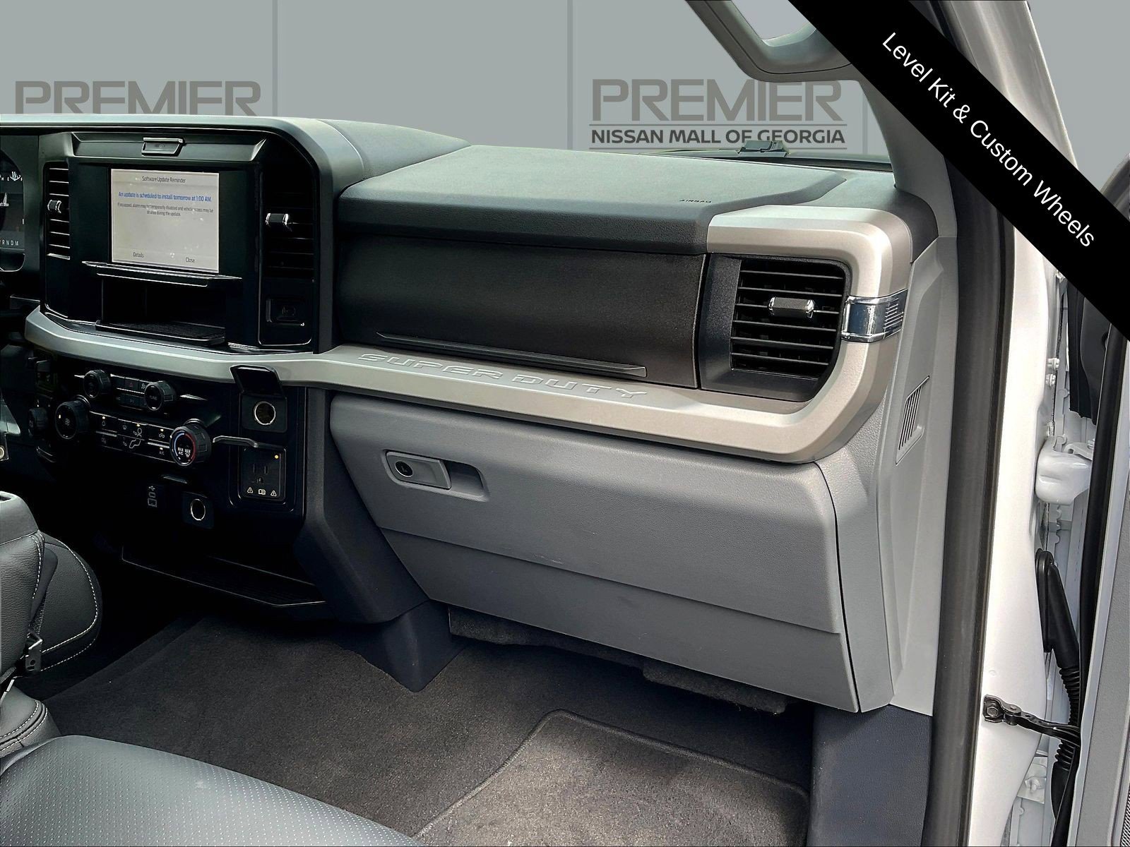 Used 2026 Ford F250 XLT AWD/4WD image 28