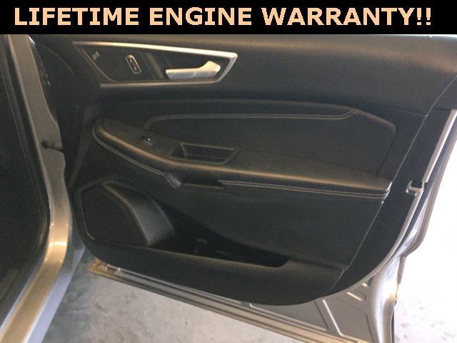 Used 2022 Ford Edge Titanium image 32