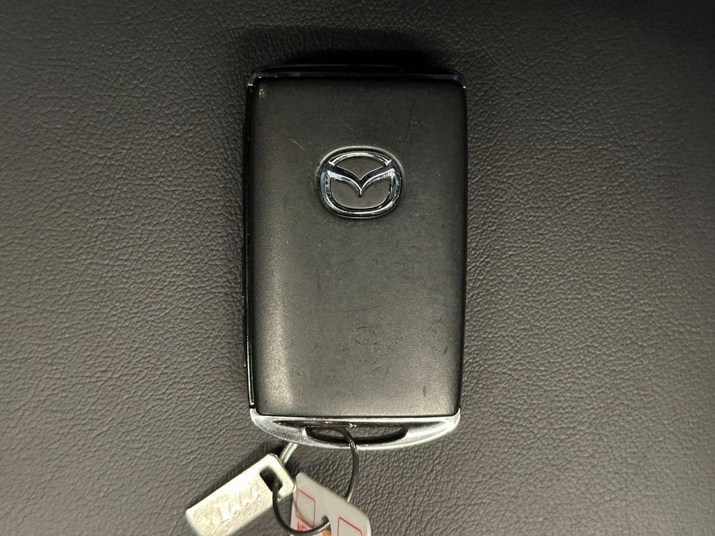 Used 2025 MAZDA MAZDA3 s image 15