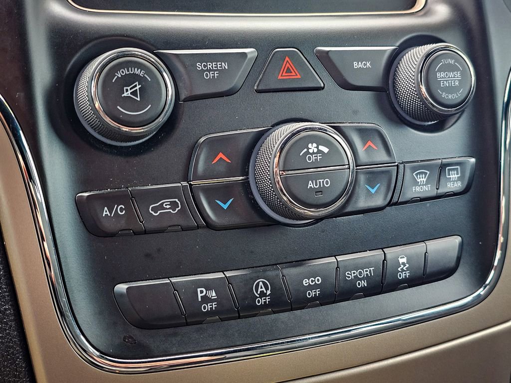 Used 2016 Jeep Grand Cherokee Laredo w/ Quick Order Package 23E AWD/4WD image 22