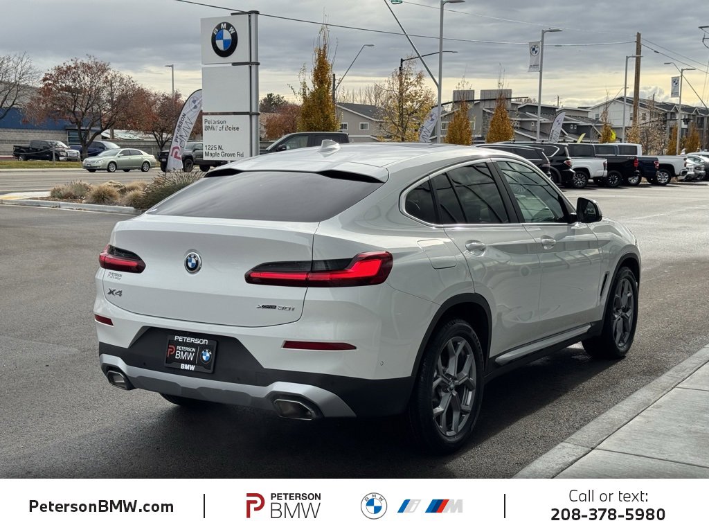 Used 2023 BMW X4 xDrive30i w/ Premium Package image 6
