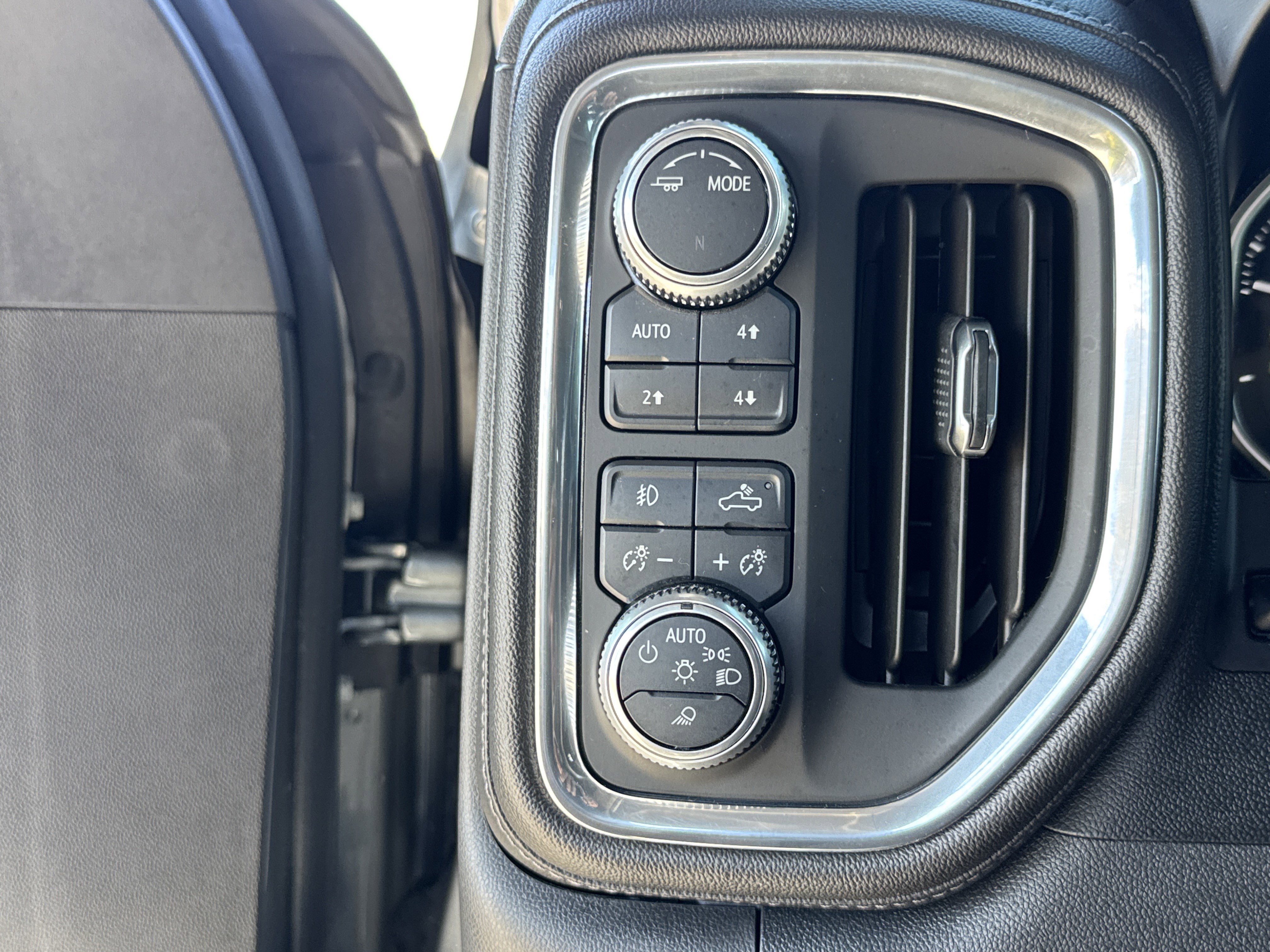 Used 2020 GMC Sierra 1500 Denali w/ Denali Ultimate Package image 19