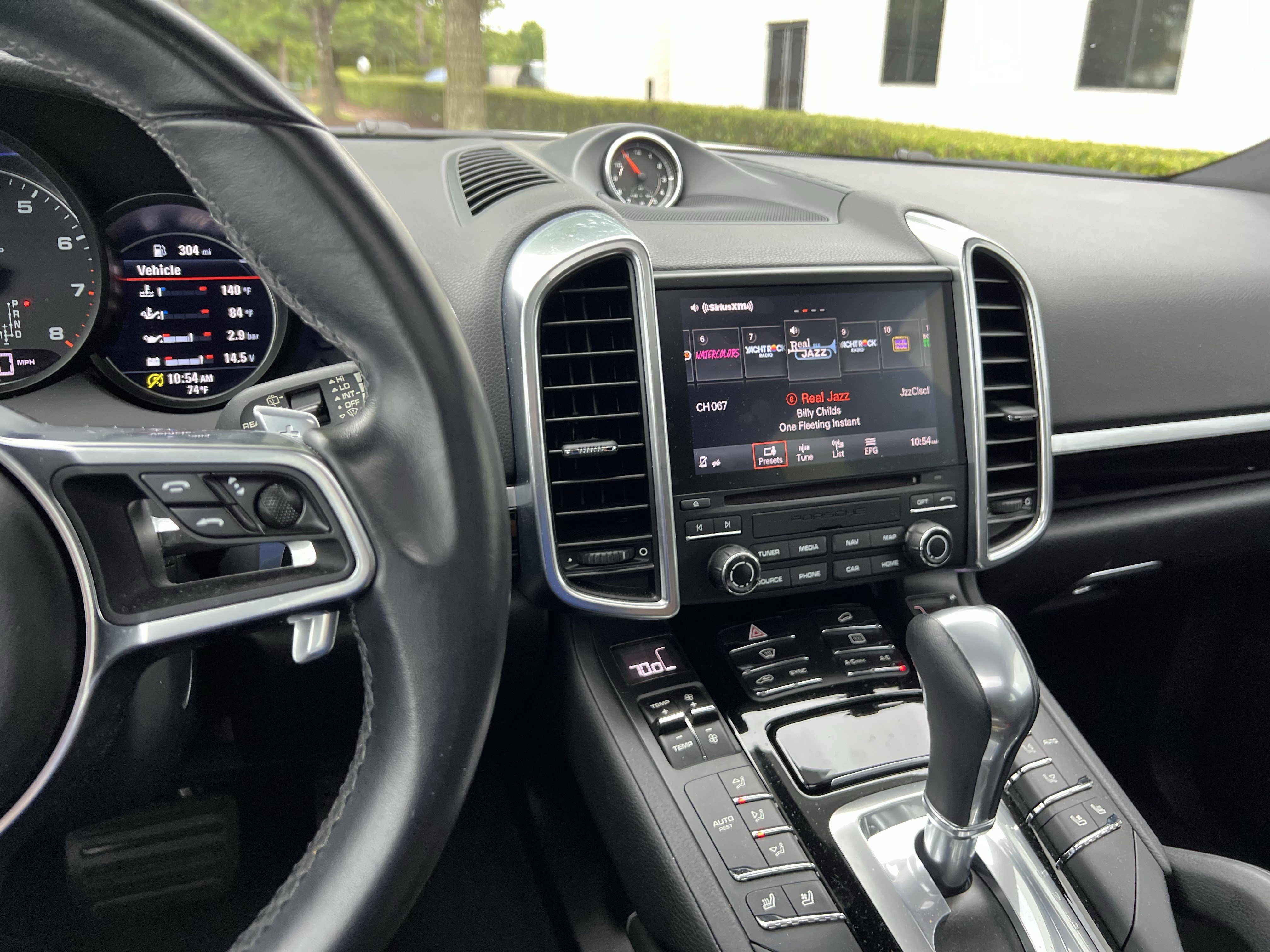 Used 2018 Porsche Cayenne Platinum Edition AWD/4WD image 18
