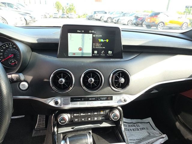 Used 2021 Kia Stinger GT1 image 18