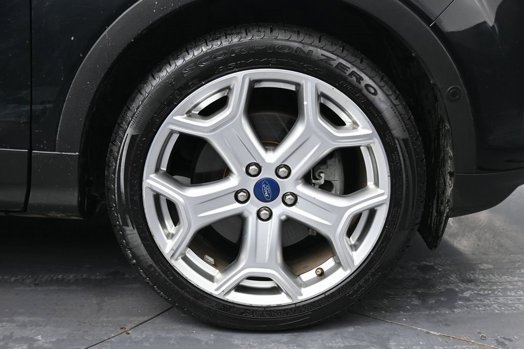 Used 2018 Ford Escape Titanium image 15