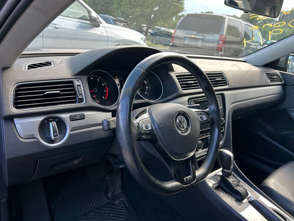 Used 2019 Volkswagen Passat 2.0T Wolfsburg w/ Wheels & Sunroof Package FWD image 20