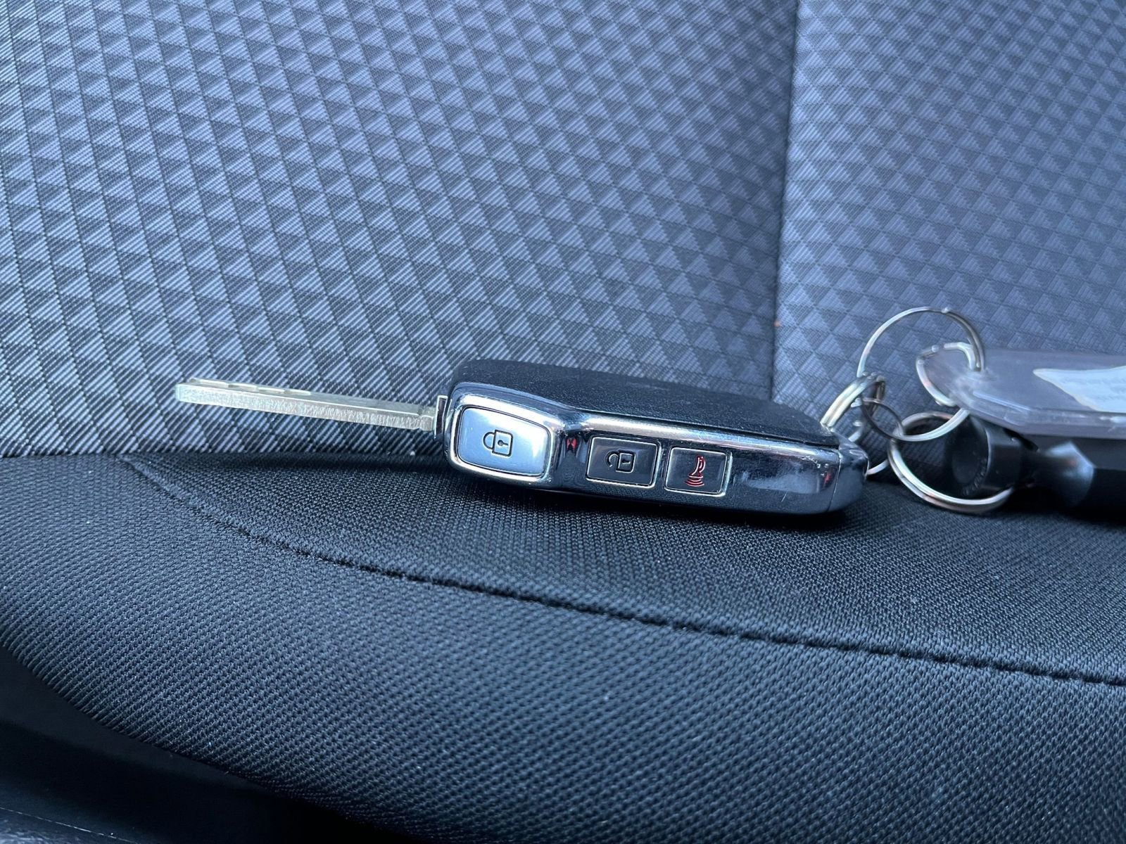 Used 2025 Kia Soul LX w/ LX Technology Package image 20