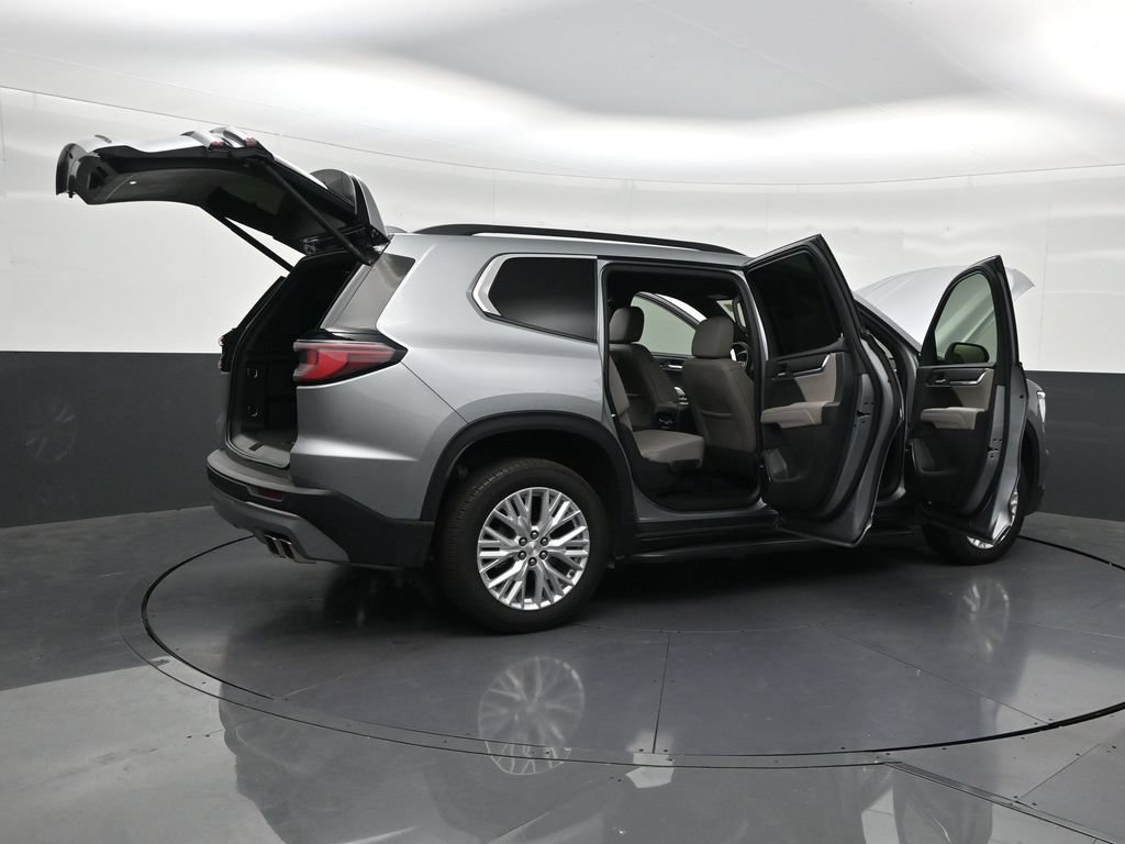 Used 2025 GMC Acadia Elevation w/ Elevation Premium Package FWD image 33