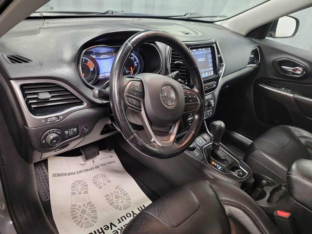 Used 2019 Jeep Cherokee Limited AWD/4WD image 14