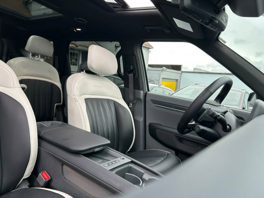 Used 2024 Kia EV9 GT-Line image 53