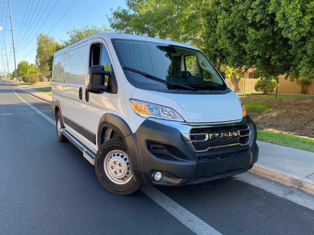 Used 2025 RAM ProMaster 2500 w/ U-Haul Equipment Group FWD image 2
