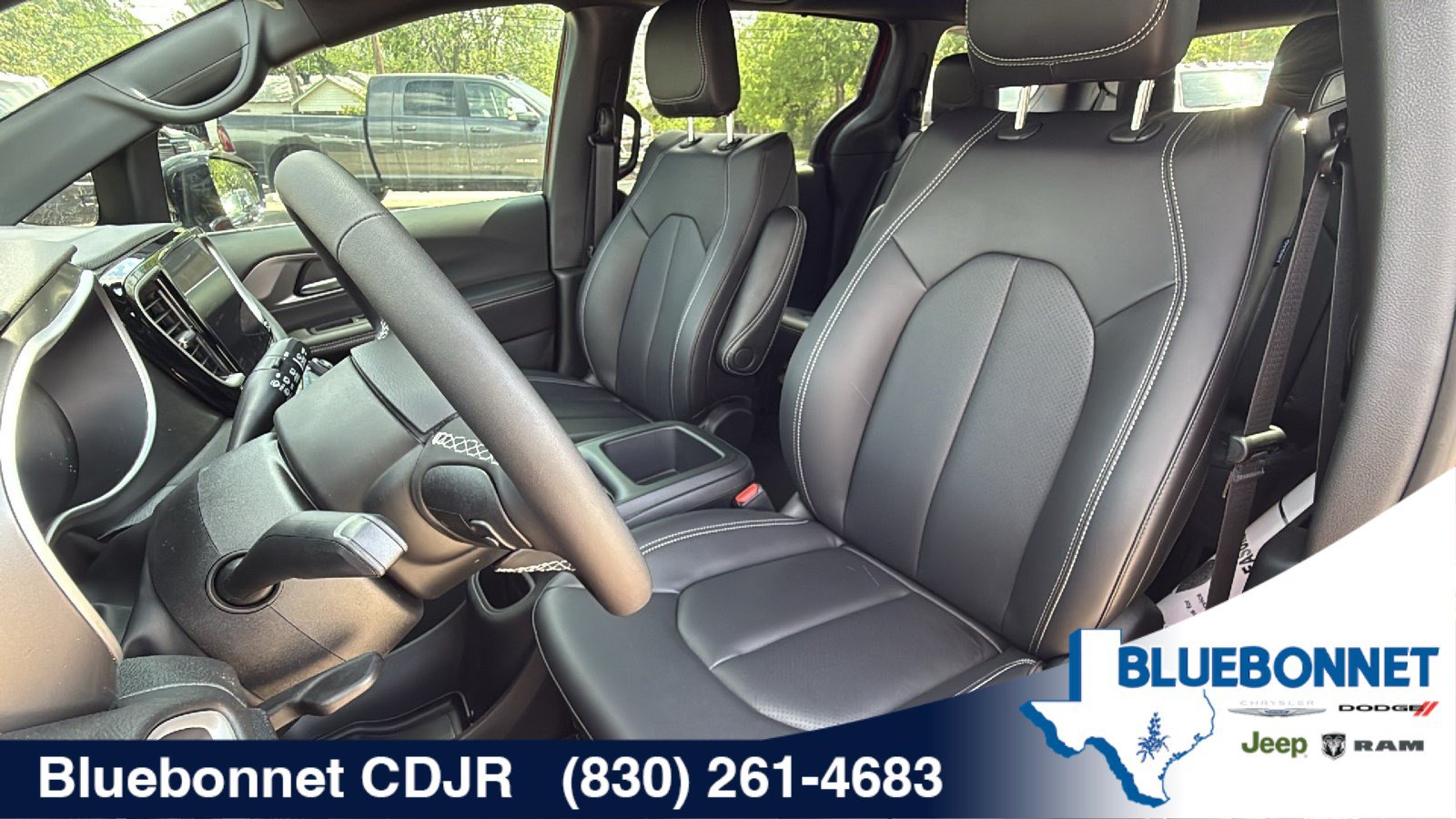 New 2026 Chrysler Voyager LX FWD image 15