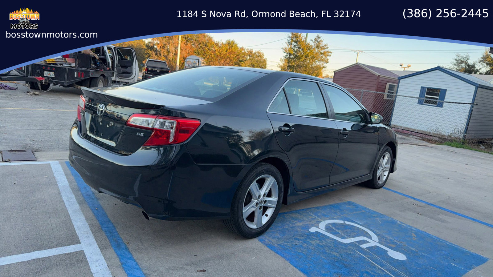 Used 2014 Toyota Camry L image 6