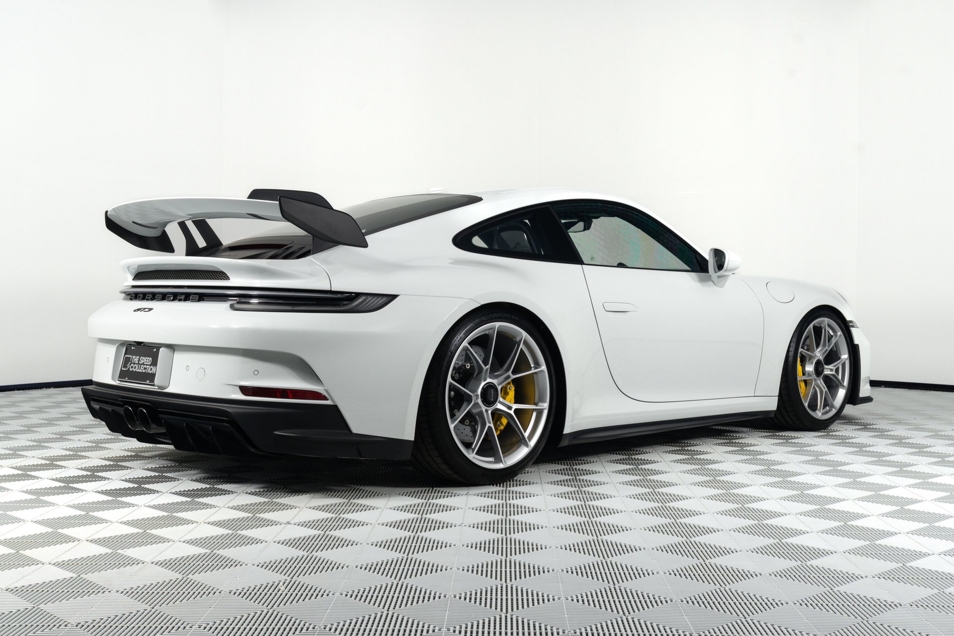 Used 2024 Porsche 911 GT3 RWD image 7